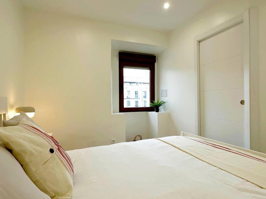 Apartamento De Diseno En Laredo Centro Экстерьер фото