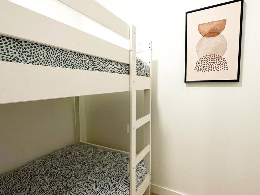 Apartamento De Diseno En Laredo Centro Экстерьер фото