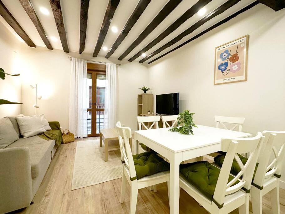 Apartamento De Diseno En Laredo Centro Экстерьер фото