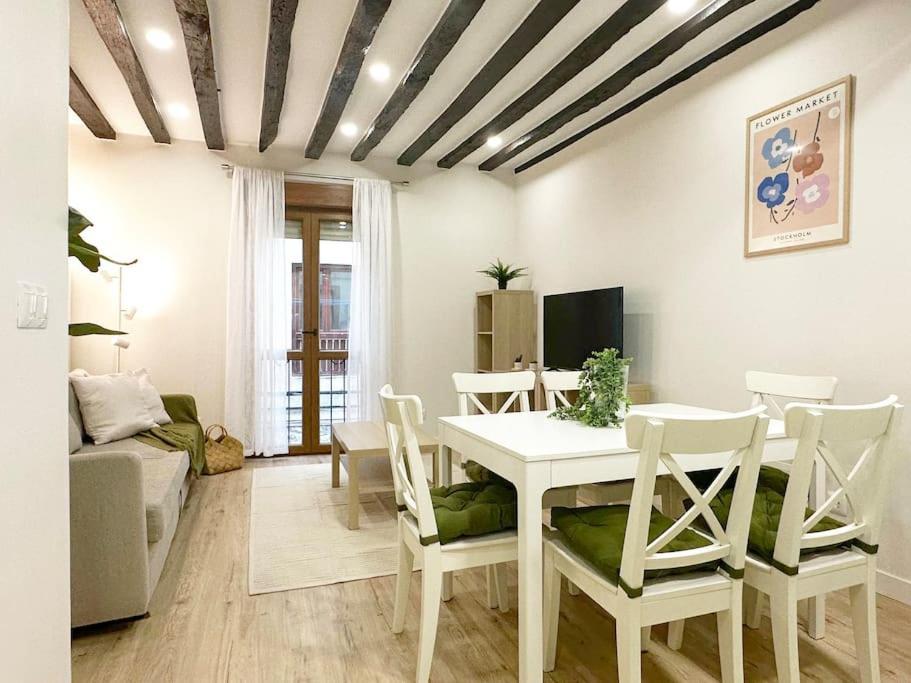 Apartamento De Diseno En Laredo Centro Экстерьер фото